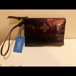 NWT! SIMPLY VERA Clutch/Wristlet